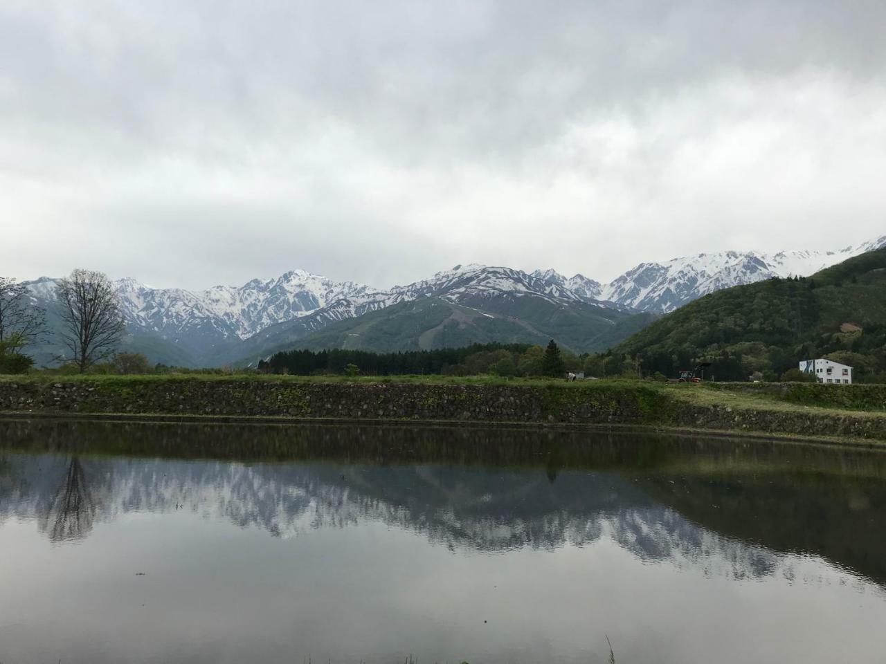 Community House Tyrolien Hotel Hakuba Exterior photo